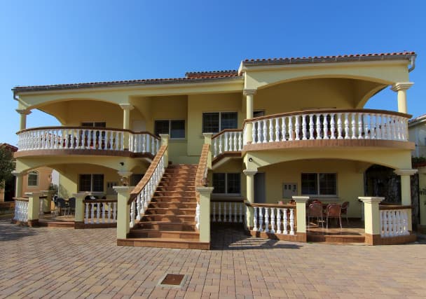 House 2